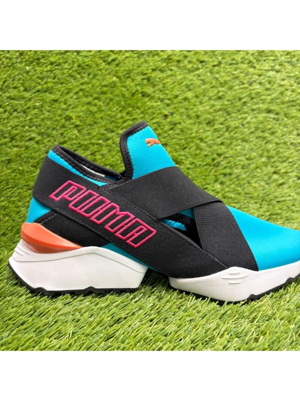 Puma Muse EOS 2 TZ Womens Size 7.5 Blue Black Athletic Running Shoes Sneakers